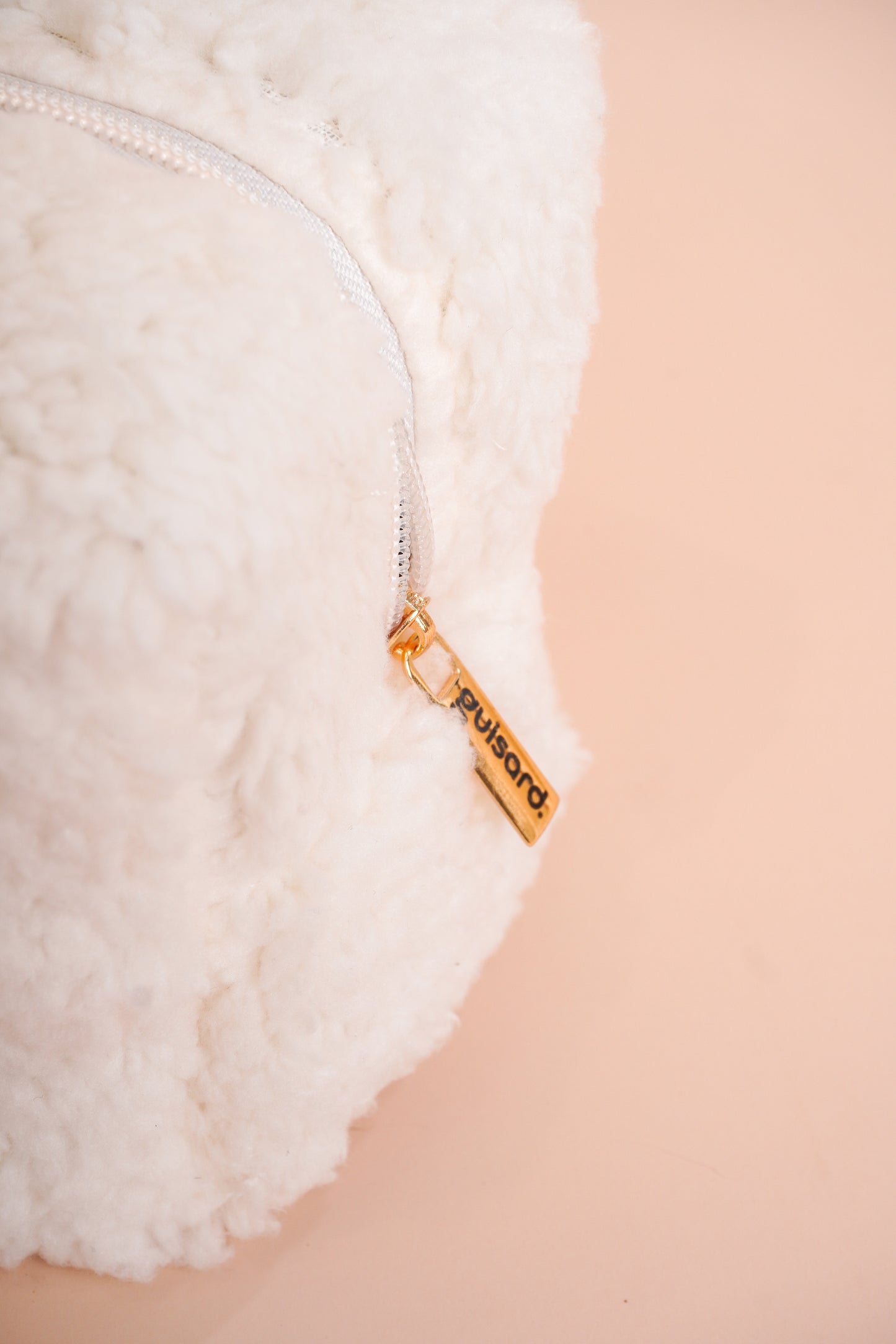 Necessaire Fluffy by Guisard.